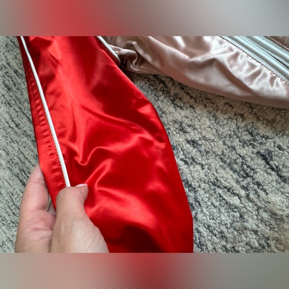 Burberry children’s bowling varsity jacket, size 8 pre owned - Picture 5 of 11